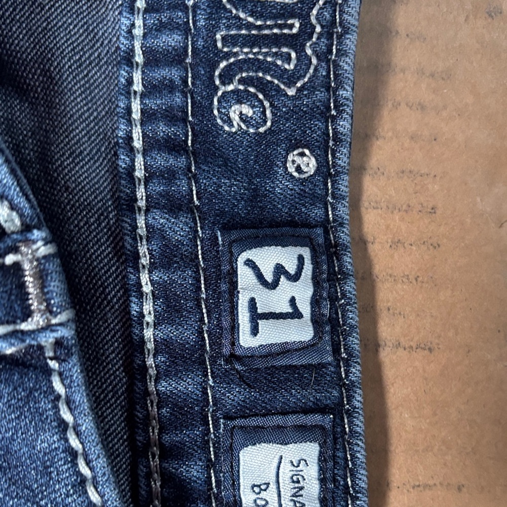 Levi's Women's Boot Cut Jeans - Dark Blue